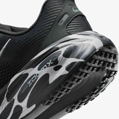 Nike Vomero 18 Anthracite